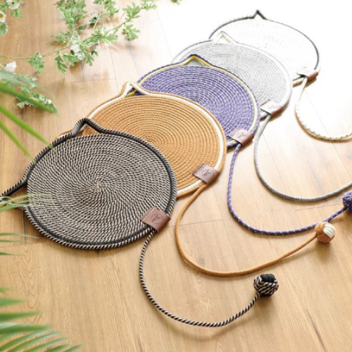 Alfombra de rascado y diversión con forma de gato