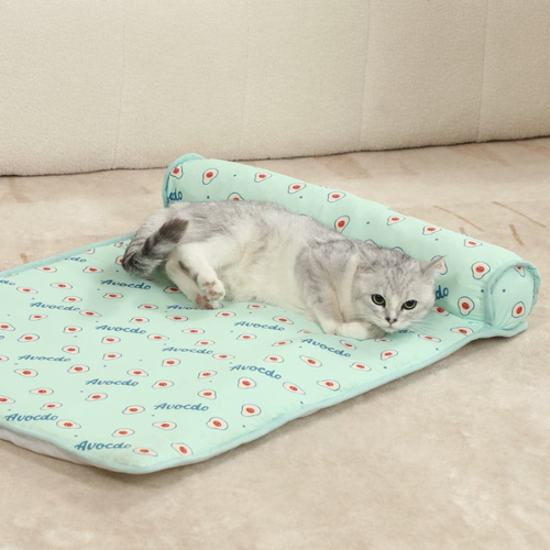 Alfombra mullida y relajante para gato