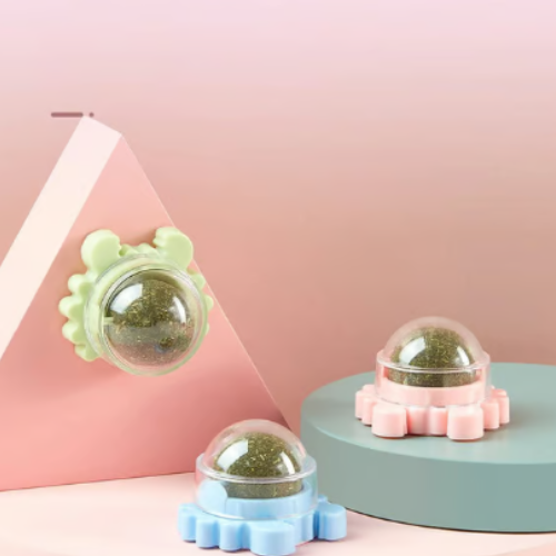 Bola mural con hierba gatera